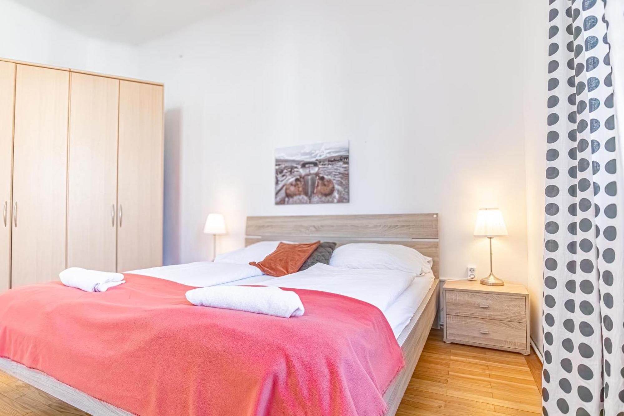Apartament Simple Near Wiener Stadthalle *