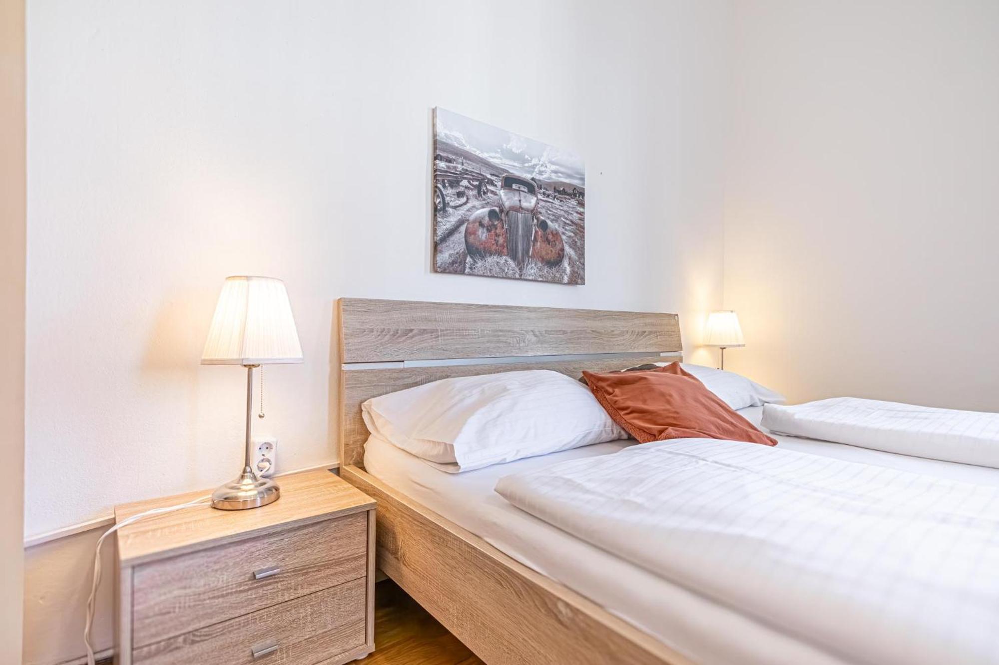 Apartament Simple Near Wiener Stadthalle